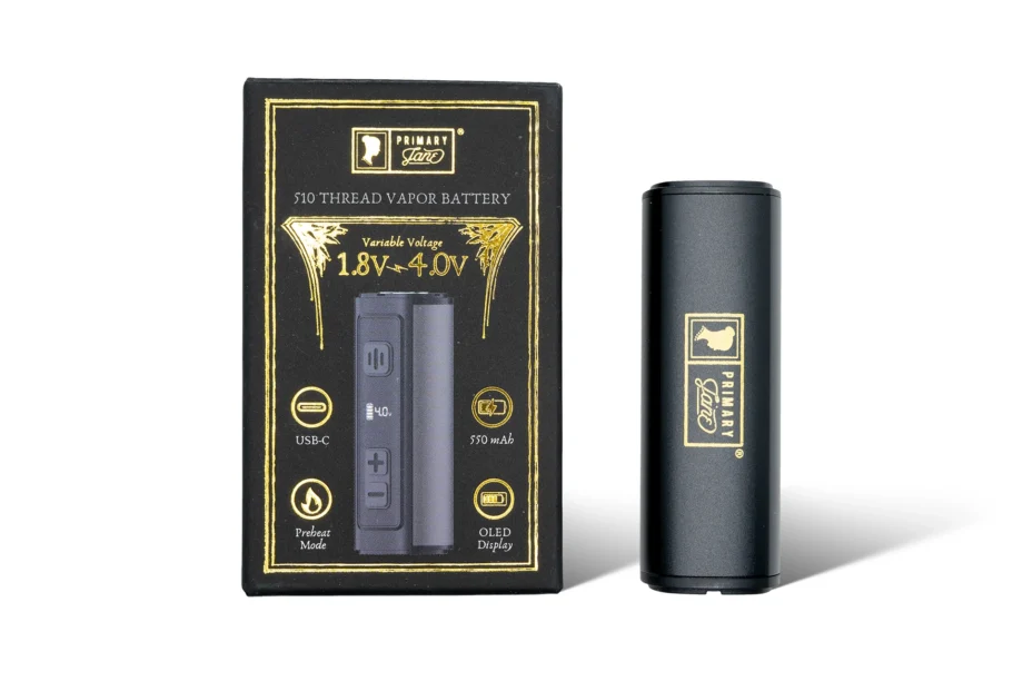 Variable voltage vape pen battery and charger kit